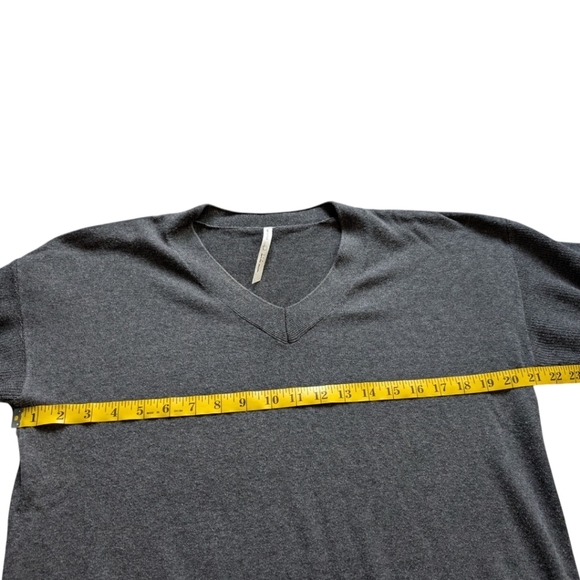 Paper Label Sweater Casual Staple Elevated Basic Women Large V Neck Cotton Grey - Picture 12 of 13